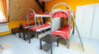 Гостиница Hostel City 57 Орёл Двухъярусная кровать в общем номере для мужчин-5