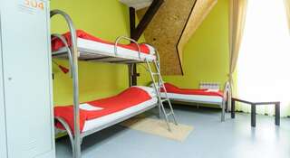 Гостиница Hostel City 57 Орёл Двухъярусная кровать в общем номере для мужчин-4